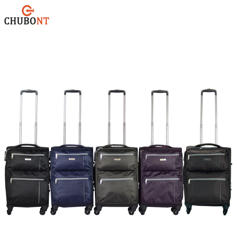 travel luggage set with spinner wheels